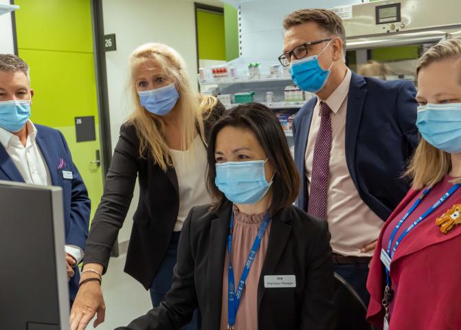 From L to R  CEO RVEEH – Brendon Gardner CEO ADHA – Amanda Cattermole Chief Digital Health Officer Vic Health – Neville Board Acting Director of Pharmacy RVEEH – Ivy Tan (sitting) Director Digital Health RVEEH – Jeanette Anderson