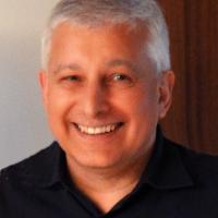 Dr Peter Del Fante