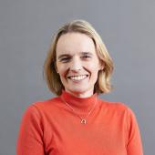 A portrait of Dr Tanya Kelly